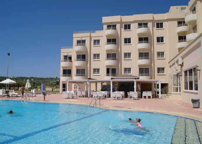 Aparthotel Kama Lifestyle 4*