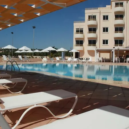 Kama Lifestyle Apartmanhotel Protarász