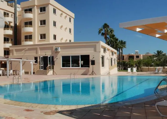 Hotel de apartamente Kama Lifestyle Pernera