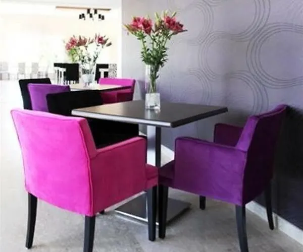 Kama Lifestyle Pernera